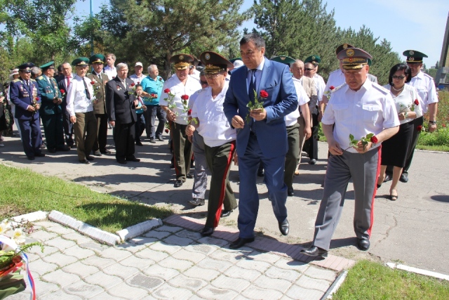 В Кыргызстане отметили День пограничника
