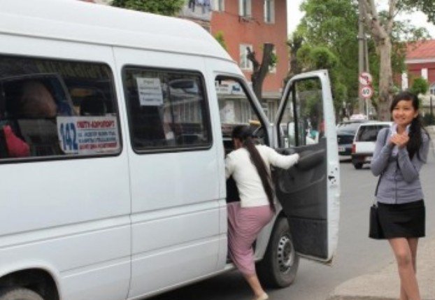 Бишкекский горкенеш не рассматривает вопрос повышения тарифов на проезд в общественном транспорте - Аманкулов
