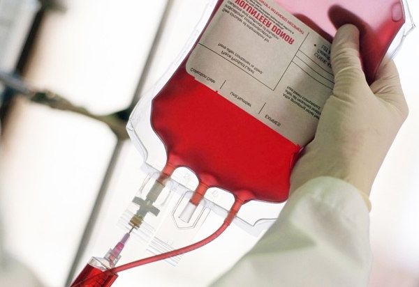 В Румынии врач обвиняется в отказе переливать кровь бедным пациентам

