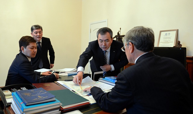 Правительственную делегацию для проведения переговоров по строительству железной дороги Кыргызстан-Китай возглавит Калыбек Султанов
