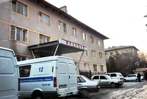 ОБСЕ подарила микроавтобусы МВД Кыргызстана