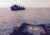 Топливо с затонувшего российского траулера собирают на пляжах Канар