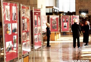 В Бишкеке открылась фотовыставка, посвященная деятельности Абды Суеркулова