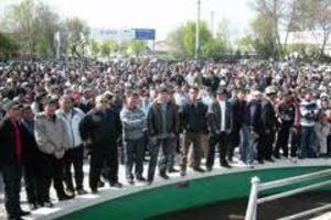 В Оше завершился митинг сторонников Адахана Мадумарова и Камчыбека Ташиева