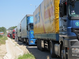 Международные автомобильные перевозки для кыргызстанских автоперевозчиков на территории ЕАЭС будут упрощены