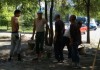 В самом центре Бишкека начали незаконное строительство под окнами жилого дома