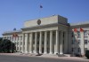 Кабмин Кыргызстана временно приостановил выдачу лицензий по программе высшего медицинского образования