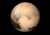 НАСА опубликовала первые цветные фотографии Плутона