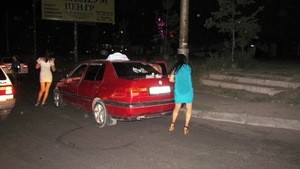 Секс с ментом в машине: порно видео на afisha-piknik.ru