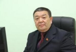 Депутат Нарынбек Молдобаев возмущен подписанием кредитных соглашений без участия Жогорку Кенеша