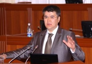Депутаты предложили сместить Учкунбека Ташбаева с поста сопредседателя комиссии ОДКБ по военно-техническому сотрудничеству