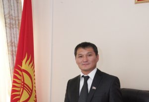 ЦИК отменила решение о выдаче депутатского мандата Жыргалбеку Саматову