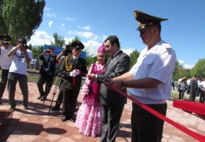 В Бишкеке открылась Аллея спасателей