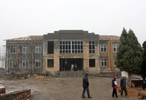 В селе Нариман Кара-Суйского района завершается строительство отделения милиции