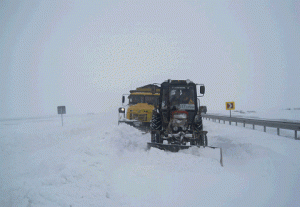 Дорога Ош-Сары-Таш-Иркештам закрыта из-за схода снежной лавины