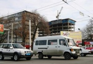 В Бишкеке произошла авария, погибли две девушки