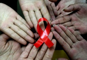 Словацкие специалисты помогут лечить более 260 детей, живущих с ВИЧ/СПИДом на юге Кыргызстана