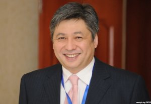 Эрлан Абдылдаев: «Внешнеполитическая деятельность Кыргызстана должна координироваться президентом»