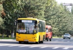 Мэр Бишкека поручил с февраля обеспечить выход на линию в столице до 350 автобусов