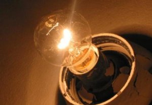 В 2011 году в Кыргызстане отключали электричество более 12 тысяч раз