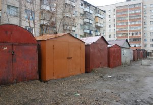 Иса Омуркулов: «Все гаражи в Бишкеке, которые мешают горожанам, будут демонтированы»