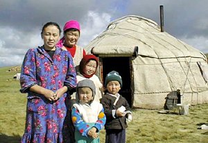 Жителей Токио ознакомили с культурой и традициями кыргызского народа