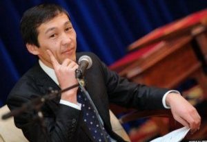 Султан Каназаров: «Омурбек Бабанов не отказывался от встречи с делегацией «Газпрома»