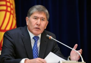 Алмазбек Атамбаев сменил трех заместителей генерального прокурора