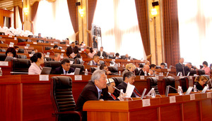 Депутат Жогорку Кенеша обещал поддержать инициативу повышения зарплаты лесникам