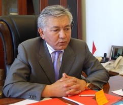 Иса Омуркулов: Из-за закрытия казино и игровых залов из бюджета Бишкека выпадает 700 миллионов сомов