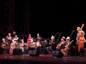 На международном фестивале в Казахстане Кыргызстан представила местная фольклорная группа