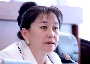 Депутат Айнуру Алтыбаева предлагает ввести в Гражданский Кодекс понятие «форс-мажор»