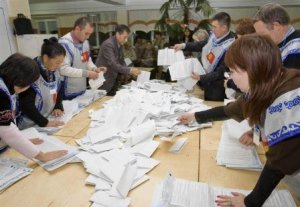 ЦИК изменил порядок голосования молодых избирателей