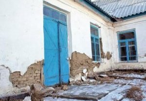 Баткенцам, пострадавшим от стихийных бедствий, выделено около 5 миллионов сомов