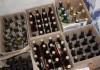 В Нарынской области изъяли более 1 тыс. бутылок алкоголя с сомнительными акцизными марками