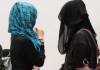 Мусульманские общины направят жалобы девушек, носящих хиджабы, в судебные органы на разбирательство