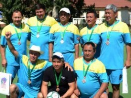 Казахстанская команда «Тулпар» выиграла турнир по мини-футболу на международных Иссык-Кульских играх