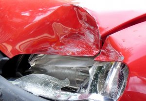 В результате аварии на автотрассе Нарына пострадали 3 человека