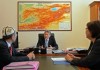 Атамбаев принял председателя Нацкомиссии по госязыку Эгемберди Эрматова