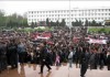 Митингующие в Оше предприняли вторую попытку штурма обладминистрации