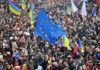 На Майдане собирают деньги на бронежилеты