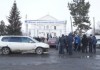 Митингующие из Саруу едут в Бишкек для переговоров с правительством