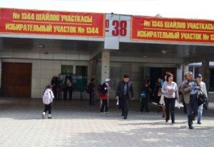 В Бишкеке ученики спортшколы избили учеников школы № 38