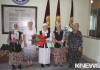 Кенжебек Бокоев просит изменить требования к матерям-героиням