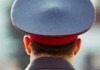 В Бишкеке пьяный мужчина сорвал погоны с милиционера