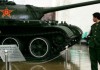 Китайские солдаты выросли и не помещаются в танки