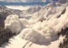 На горных автодорогах Кыргызстана сохраняется опасность схода лавин