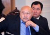 Сват Атамбаева готовится уйти на пенсию