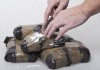Бишкекчане собирались передать наркотики в колонию