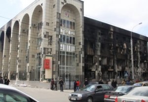 Сожженное здание бывшей Генпрокуратуры будет передано на баланс мэрии Бишкека